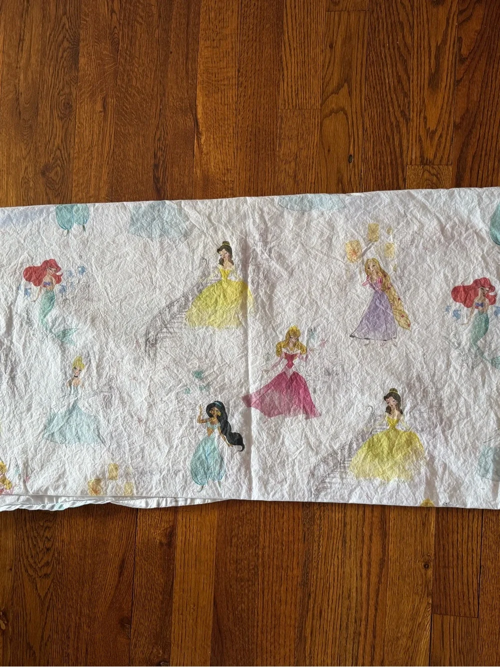 Pottery Barn Kids x Disney 100% Organic Cotton Princesses Toddler Bed Sheet